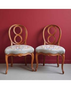 Ein Paar barocke Stühle um 1750