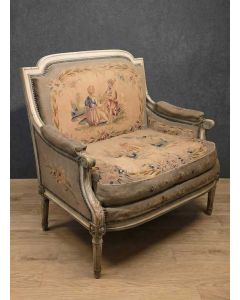 Kleines Louis XVI Sofa mit Abusson Bezug