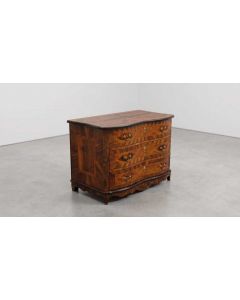 Beromünster Barock-Kommode um 1740 gefertigt