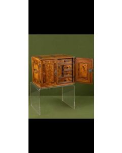 Museale Kabinettkästchen um 1740 gefertigt