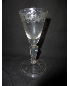 Flühli Champagnerglas um 1780