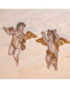 Paar Engel Holz geschnitzt und gefasst um 1780