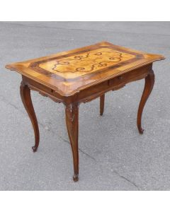 Fantastischer, kleiner Tisch aus Beromünster um 1750