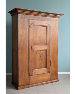 Aargauer Kirschbaumschrank datiert 1797